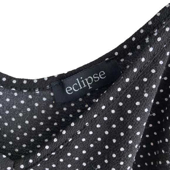 Eclipse | Polka Dot Crop Top - Picture 4 of 9